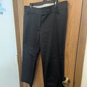 Ann Taylor Cropped Straight Leg Black Business Wear Pants-12